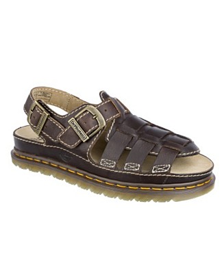 fisherman sandals